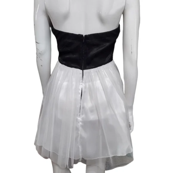 B. Darlin 5/6 Strapless Prom Dress - Picture 4 of 8